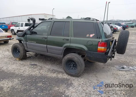 1997 Jeep Grand Cherokee Laredo/Tsi from USA, damaged, VIN 1J4FX58S8VC624198
